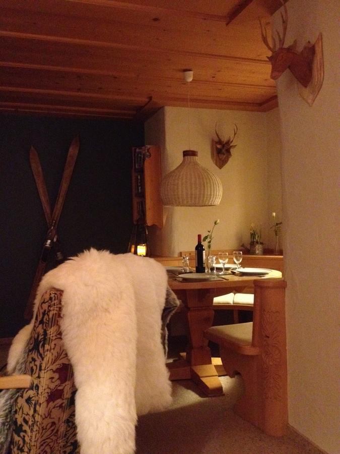 Haus Fless 7 Appartement Klosters Buitenkant foto